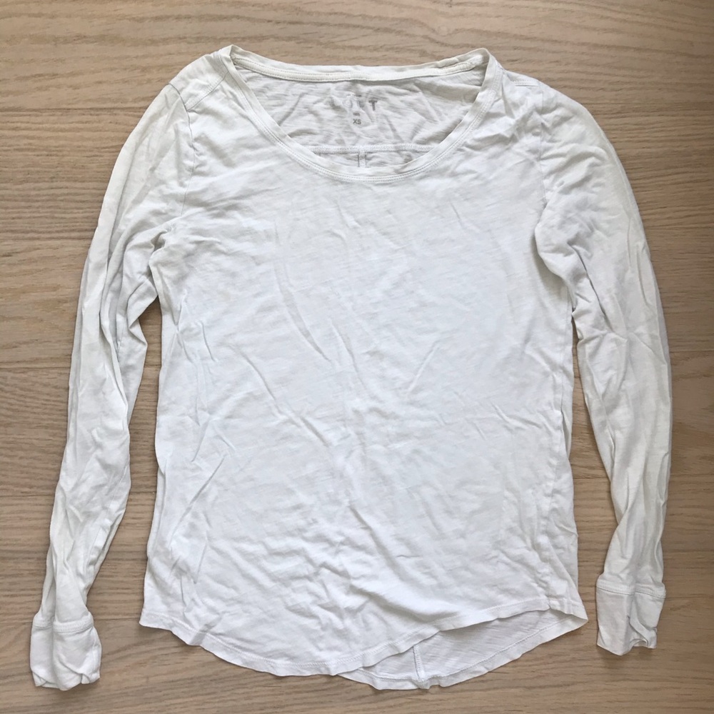 😍 2/$10 LOFT long-sleeve tee